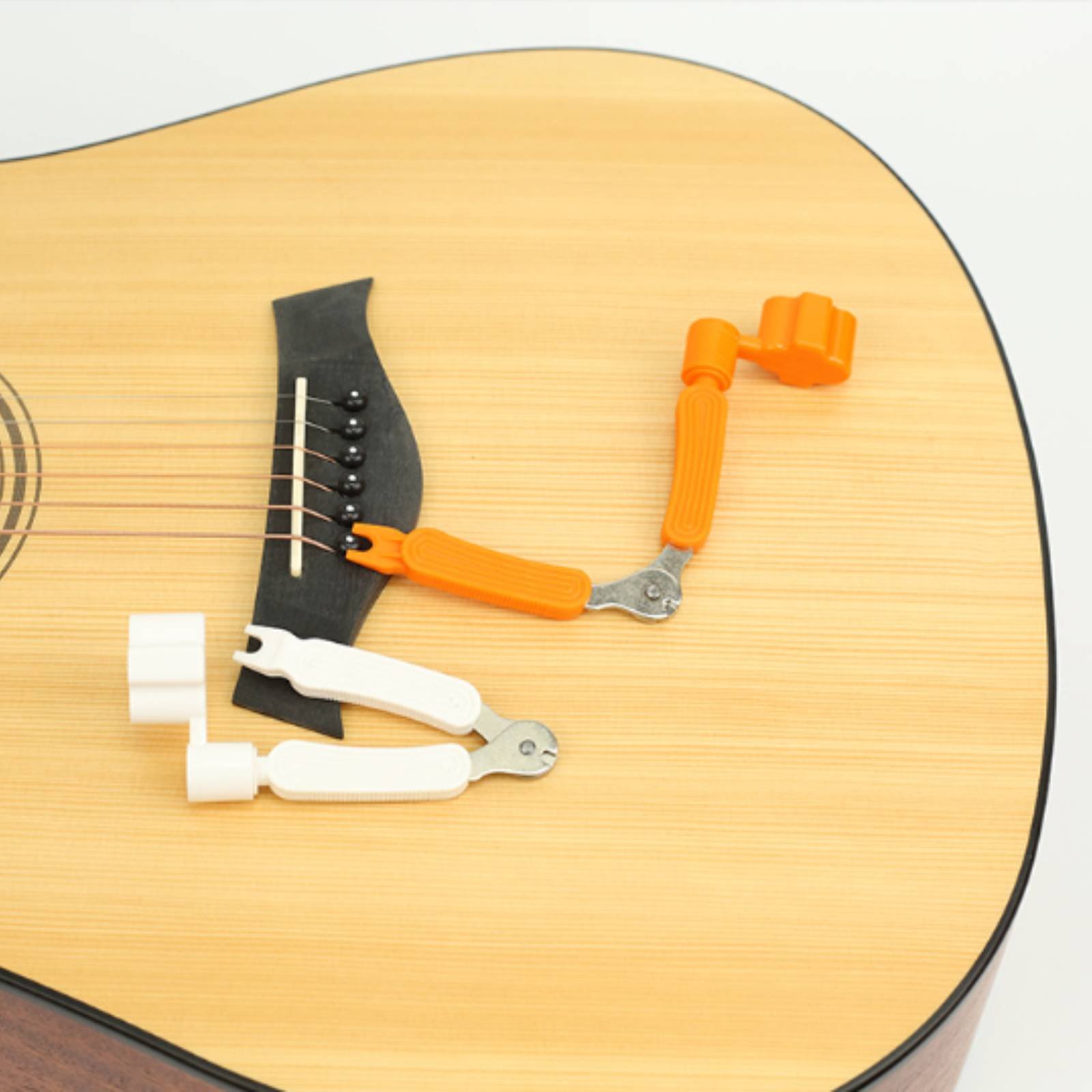 Musical Instrument With Strings - Attrezzo per Chitarra Multifunzione 3-in-1: Avvolgitore,